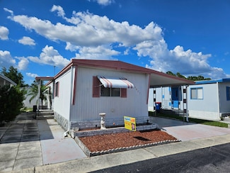 6627 Lamprey Ln, New Port Richey, FL 34653