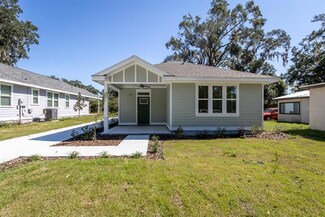 537 SE 13th St, Gainesville, FL 32641