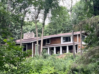 1 Partridge Ln, Saint Paul, MN 55127
