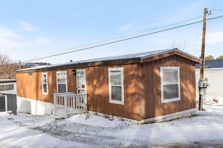 596 S Barre Rd Unit 10, Barre, VT 05641