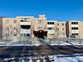 520 Meredith Ln Unit 414, Cuyahoga Falls, OH 44223