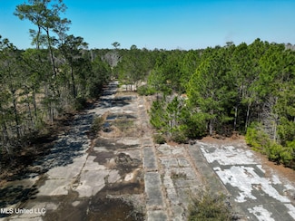 1705 Waveland Ave, Waveland, MS 39576