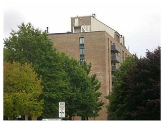 820 E Beau St Unit 1F, Washington, PA 15301