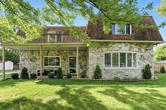 1824 E Ashman St, Midland, MI 48642