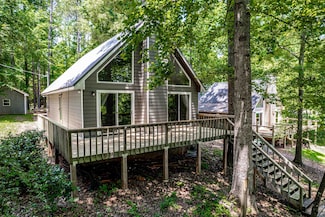 280 Anchor Point Dr, Eatonton, GA 31024