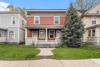 128 Burton St SW, Grand Rapids, MI 49507