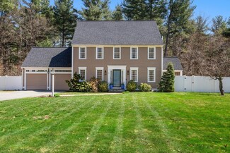 43 Pleasant St, Grafton, MA 01519