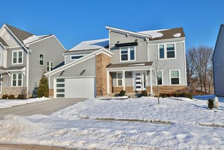 7611 Watercrest Ln, Maineville, OH 45039