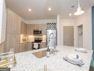 2588 Decatur Village Dr Unit 1214, Decatur, GA 30033