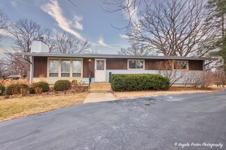 3514 E Crystal Lake Ave, Crystal Lake, IL 60014