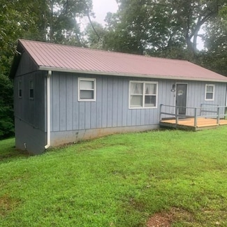 1939 Rockcastle Rd, Cadiz, KY 42211