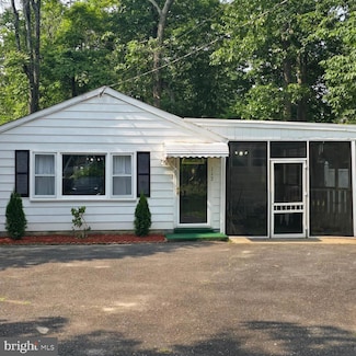 112 E 7th Ave, Pine Hill, NJ 08021