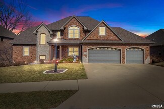11318 N Stone Creek Dr, Dunlap, IL 61525