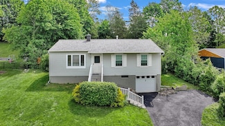 51 Longview Dr, Fishkill, NY 12524