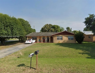 1233 Kentucky Ave, Clewiston, FL 33440