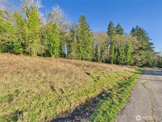 1701 Pear St NE, Olympia, WA 98506