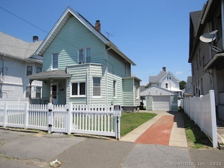 76 Porter St, Bridgeport, CT 06606