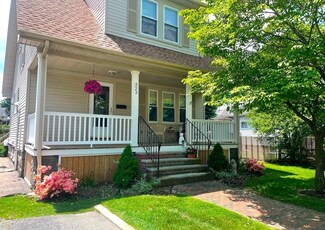 323 Franklin St, Quincy, MA 02169