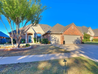 17101 Wales Green Ave, Edmond, OK 73012