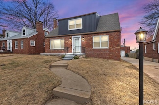 5807 Columbia Ave, Saint Louis, MO 63139