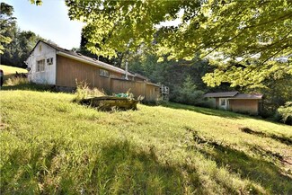 510 Oak Grove Rd, Industry, PA 15052