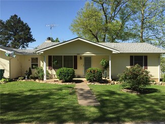 1259 Wild Cherry Ln, Bloomsdale, MO 63627