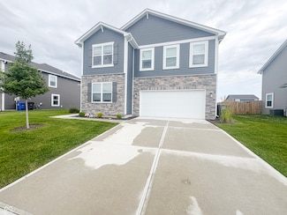 1435 Buttercup Ln, Shelbyville, IN 46176