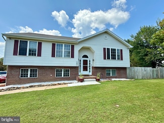2 Julie Ln, Fredericksburg, VA 22405