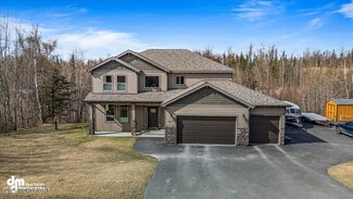 840 N Deshka Ridge Dr, Gateway, AK 99645