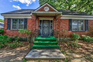 3957 Macon Rd, Memphis, TN 38122