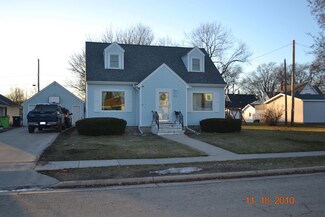 302 S Division St, Waupun, WI 53963