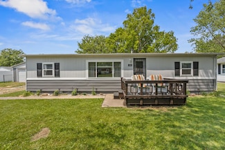 508 W Park St, Thomasboro, IL 61878