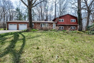 2532 Ridgewood Trail, Berrien Springs, MI 49103