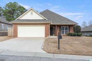 811 Narrows Point Dr, Birmingham, AL 35242