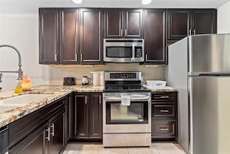 4345 Trevi Ct Unit 202, Lake Worth, FL 33467