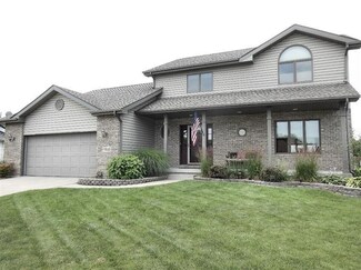 7510 Pershing Rd, Schererville, IN 46375