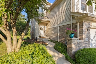 140 River Mist Dr Unit 1, Oswego, IL 60543