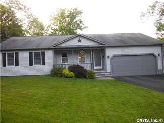 11 Beach Rd, Marcellus, NY 13108