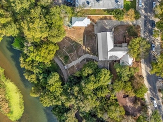 802 Main St, Bastrop, TX 78602