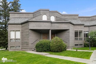 3001 Widgeon Ln Unit 2, Anchorage, AK 99508