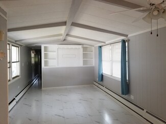 239 Ayer Rd Unit 60, Littleton, MA 01460