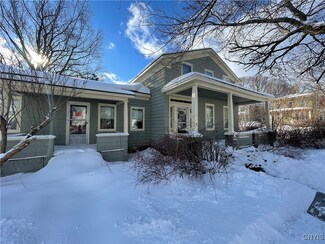54 W Van Buren St, Oswego, NY 13126