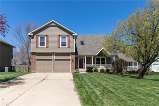 6714 W 157th Terrace, Overland Park, KS 66223