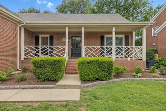 721 Shadowlawn Ct, Franklin, TN 37069