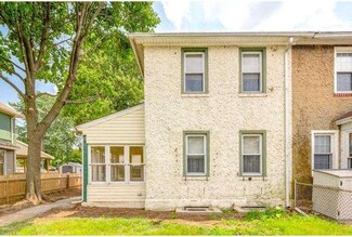106 Pershing Rd, Brooklawn, NJ 08030