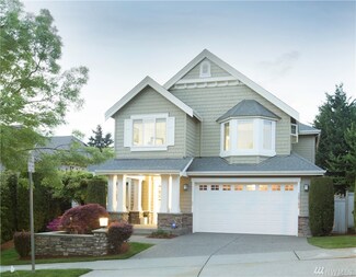 16748 NE 120th St, Redmond, WA 98052