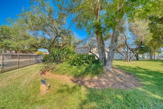 1207 SW 131st Place Cir W, Miami, FL 33184