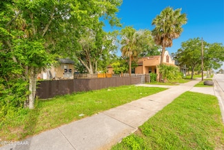 316 N Ridgewood Ave, Daytona Beach, FL 32114