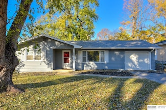 4618 N 54th Cir, Omaha, NE 68104