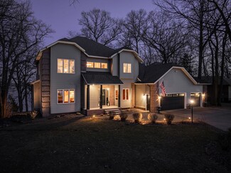 1516 E Orchard Beach Ln, Rice Lake, WI 54868
